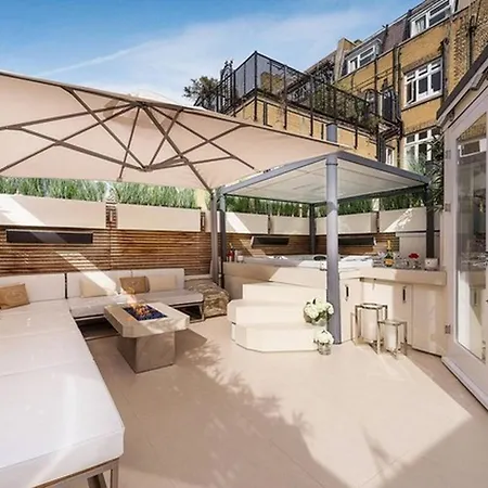 Centrally Located Apartment Apartment