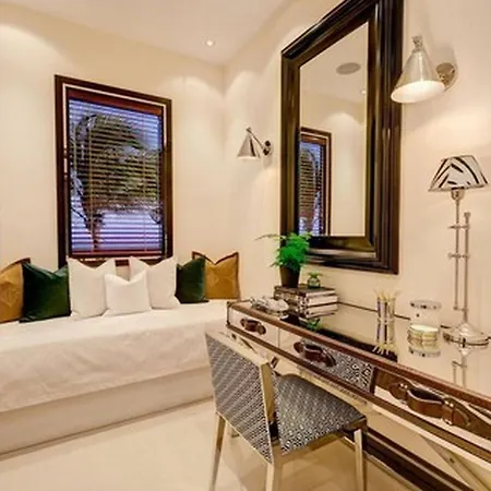 Centrally Located Apartment Apartment
